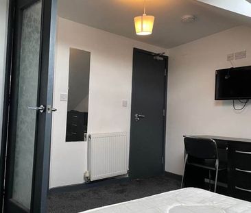 Room in a Shared House, Pershore Road, B29 - Photo 1