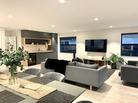 St Albans, 4 bedrooms - Photo 4