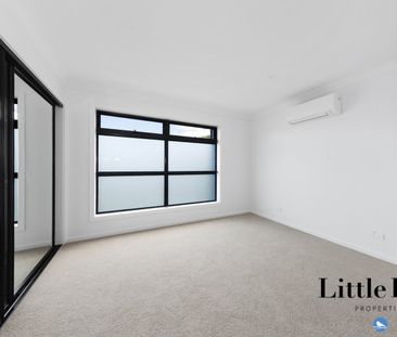 25/40 Fred Daly Avenue, Coombs ACT 2611 - Townhouse For Rent | Domain - Photo 3
