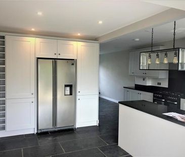 3 bedroom townhouse to rent - Photo 3