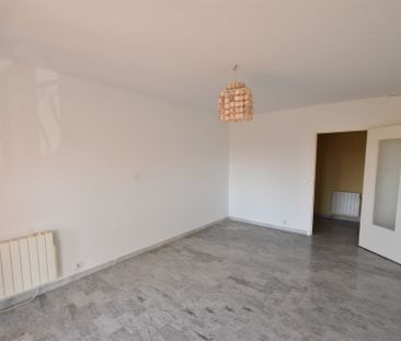 Location Appartement 1 pièce 34m² VENCE 06140 - Photo 1