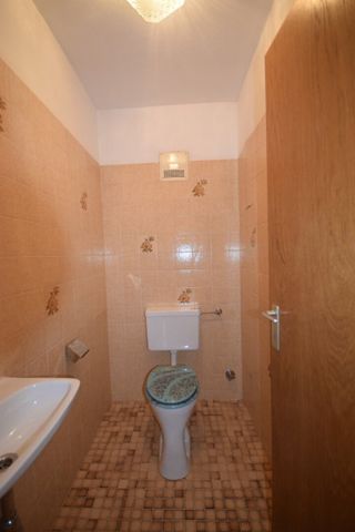 "BERGHEIM - Große helle 2,5 Zimmer Wohnung mit Loggia nähe Lokalbahnhaltestelle" - Photo 5