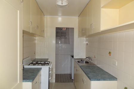 FRESH AND CENTRAL!! - Photo 2
