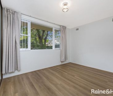 Charming & Convenient Two-Bedroom Unit - Photo 1