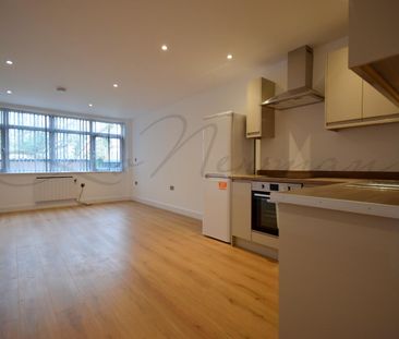 Coronation Road, Basingstoke, RG21 - Photo 4