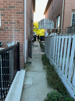 For Lease - 29 Herdwick Street, Brampton, Ontario - Photo 1