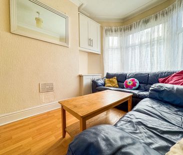 Arabella Street, Roath - Photo 2