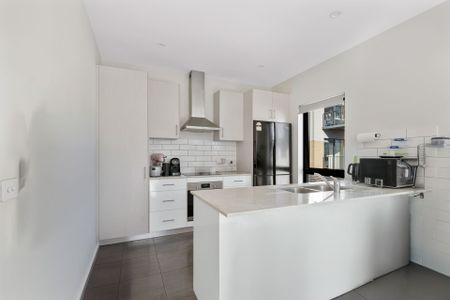 Modern Living in a Prime Location - Photo 5
