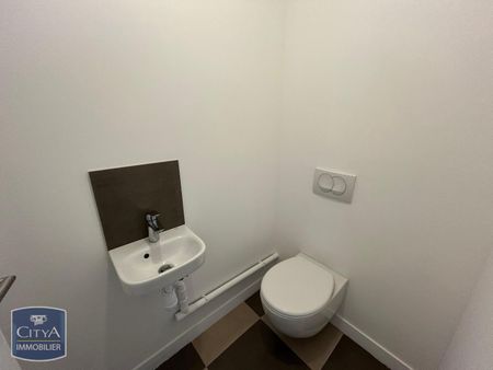 Location Appartement 2 pièces 45m² BEAUVAIS 60000 - Photo 4