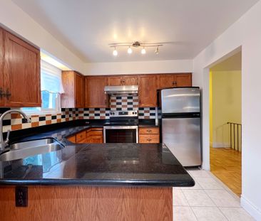 For Lease - 171 Angus Drive Unit# UPPER, Toronto, Ontario - Photo 2