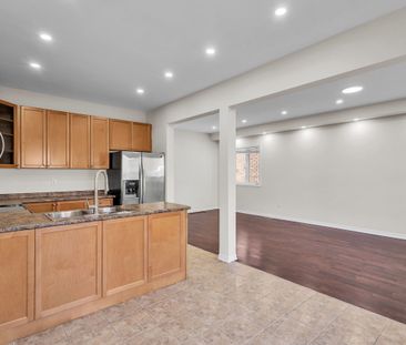 For Lease - 86 Glendarling Crescent, Hamilton, Ontario - Photo 4