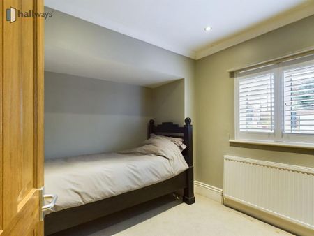 1 bedroom in a house share to rent - Photo 3
