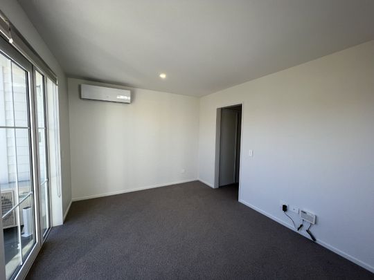 135 Nursery Road, Linwood - Photo 1