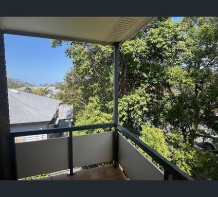 4/101 Boyd Road, Nundah, Qld 4012 - Photo 1