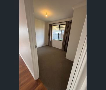 32 Eastwood Street, Ridgewood, WA 6030 - Photo 2