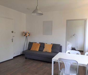 Location Appartement 2 pièces 32m² NIMES 30000 - Photo 2