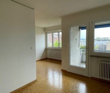 "Charmante 3.5-Zimmerwohnung an zentraler Lage" - Photo 6