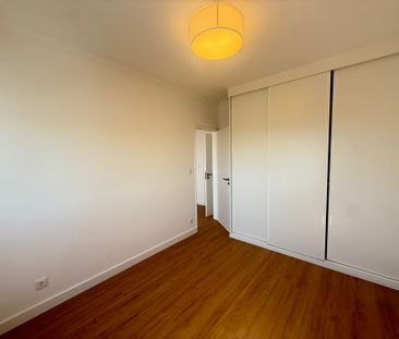 APARTAMENTO T1 - SÃO JOÃO DO ESTORIL | VISTA FRONTAL DE MAR - Photo 6