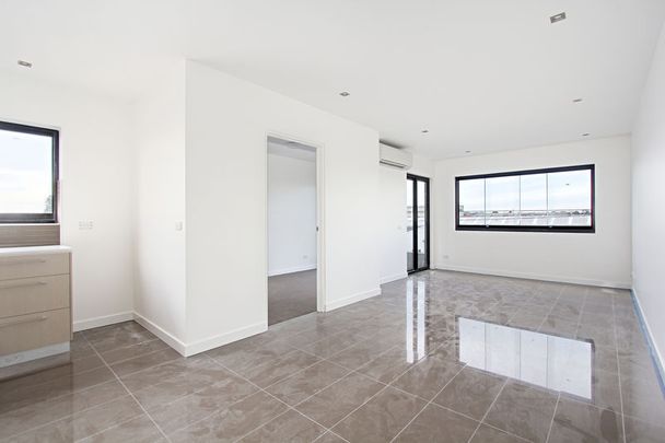 7/299-301 Huntingdale Road, Oakleigh VIC 3166 - Apartment For Rent | Domain - Photo 1