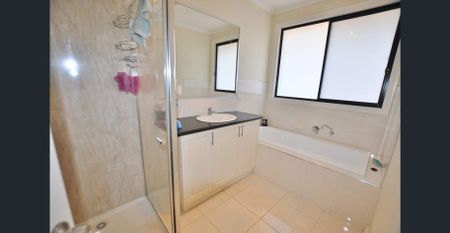 **FURNISHED**!!! -5 bedrooms, 2 bathrooms, modern style townhouse... CITY WIDE REAL ESTATE - Photo 2