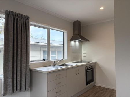 Modern Living at its best - Photo 3