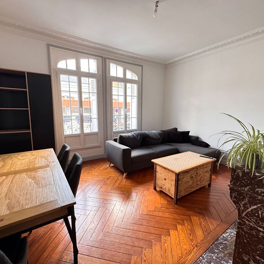 Location Appartement 2 pièces 56m² - Photo 1