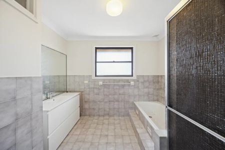 “Well-Appointed and Spacious Family Home” - Photo 5