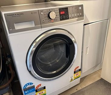 3 Beds - Spacious - Warm - Harbour Views - Photo 5