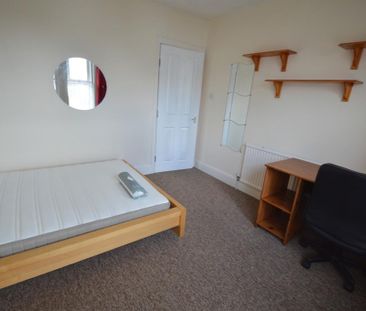 Bournemouth Brassey Road Winton, BH9, Dorset - Photo 4