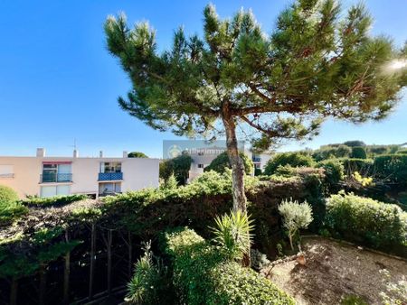 Location Appartement 2 pièces 38 m2 à Saint-Aygulf - Photo 3