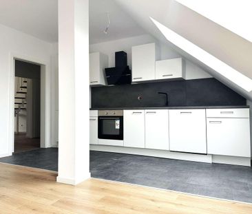 Außen Gründerzeit & Innen Neubau I neue Einbauküche I modernes Bad ... - Foto 1