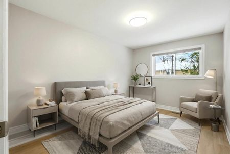 For Lease - 35 Regatta Crescent, Toronto, Ontario - Photo 3