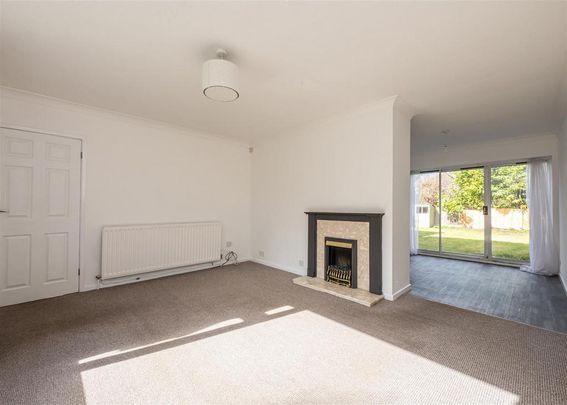 3 bedroom semi-detached house to rent - Photo 1
