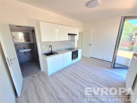 Pronájem bytu 2+kk 44 m2 - Фото 4