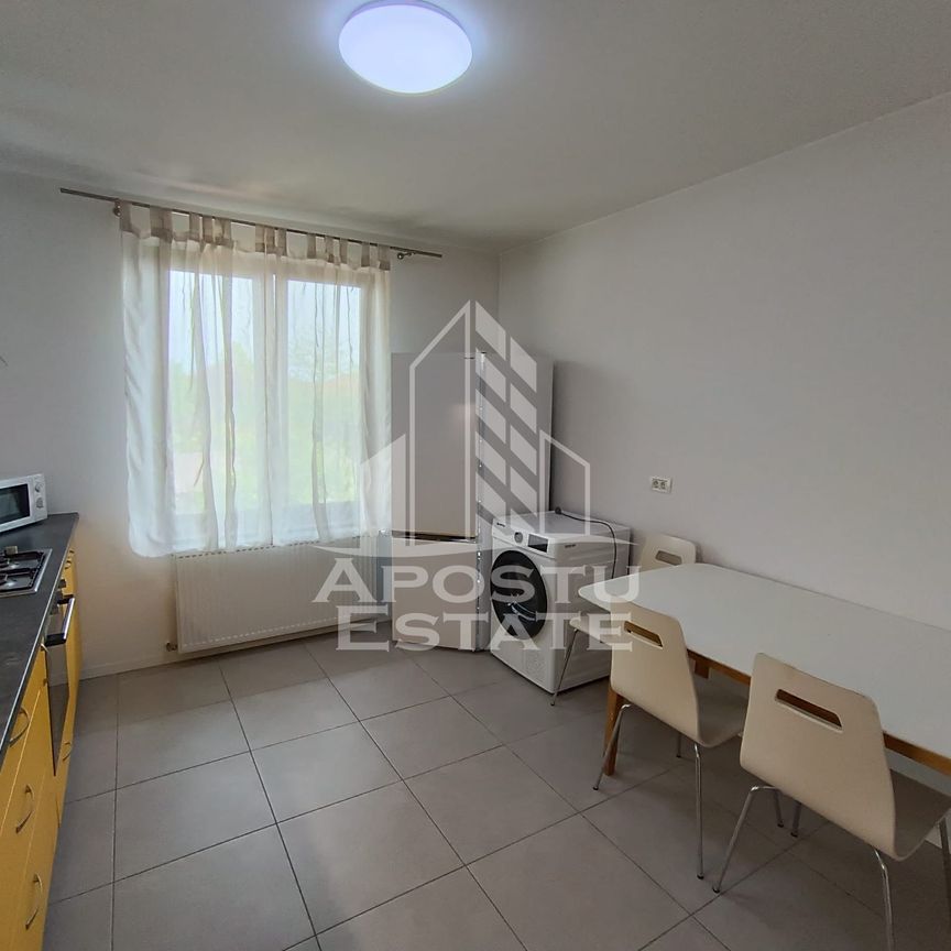 Apartament cu 2 camere, de inchiriat Loc de parcare Dumbravita - Fotografie 1