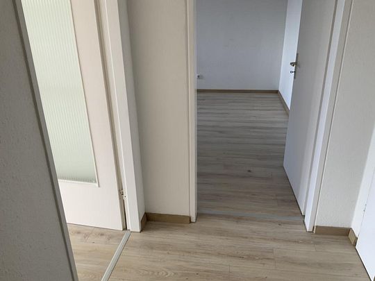 Für Singles oder Pärchen ! Geräumige 2-Zimmer-Wohnung mit Balkon in Wickrath-Mitte - Photo 1