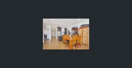 Attractive, Well Maintained 3 Bedroom 2 Bathroom Property In Blakeview! - Photo 2