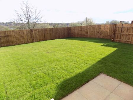 2 bedroom apartment to rent - Photo 4