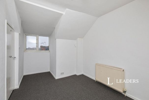 3 bedroom terraced house to rent - Photo 1