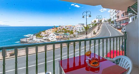 Frontline Ocean Apartment in Tenerife - Photo 3