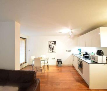 Mosaic Apartment, High Street, Slough, SL1 - Photo 4