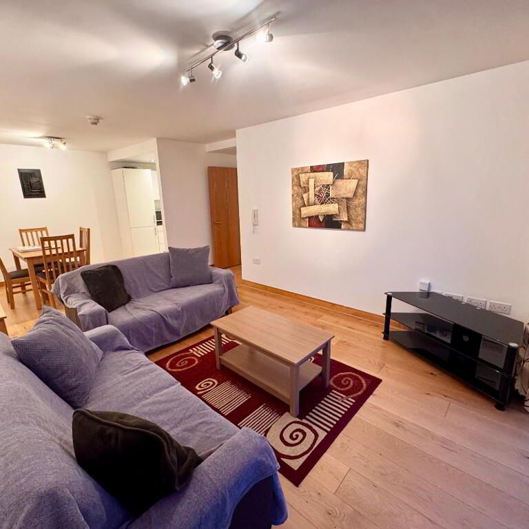 69 Victoria Place, Wellwood Street, Belfast, BT12 5GE - Photo 1