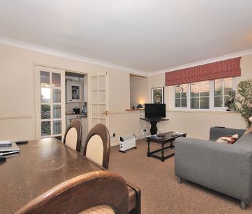 1 bedroom property to rent, - Photo 2