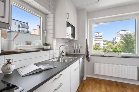 Tomtebobarnens gata, Bromma - Photo 5