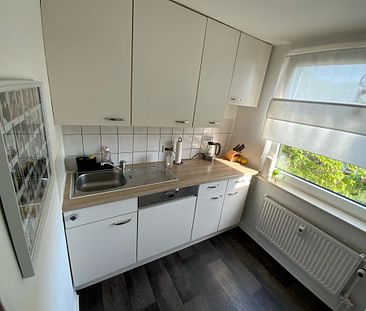 Wundervolle 2-Zimmer-Wohnung mit Balkon ins Grüne - Foto 4