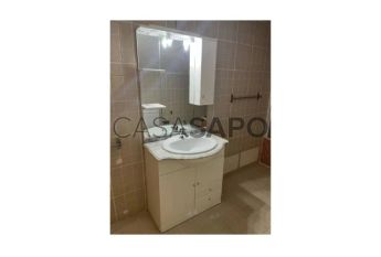 Andar de Moradia T3 para alugar em Santa Maria da Feira