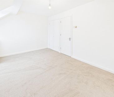 2 bedroom maisonette to rent - Photo 1