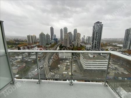 4168 Lougheed Highway 2009 Burnaby - Photo 3