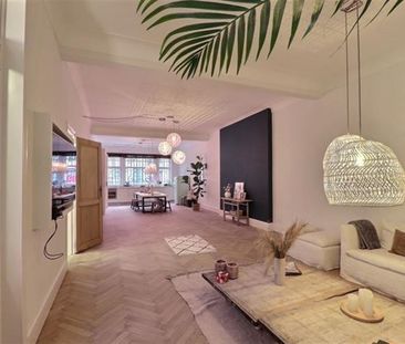 Au Coeur d’Anderlecht! Splendide appartement MEUBLE- 2 chambres ave... - Photo 5