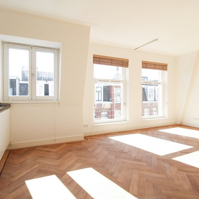 Van Eeghenstraat 44, 1071 gj, Amsterdam - Photo 1